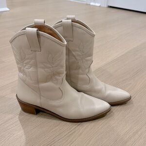 Sézane western style embroidered boots
